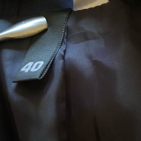 HM Women’s Navy Blue Cropped Double Breasted Blazer/Coat Size 40 - Picture 6 of 9